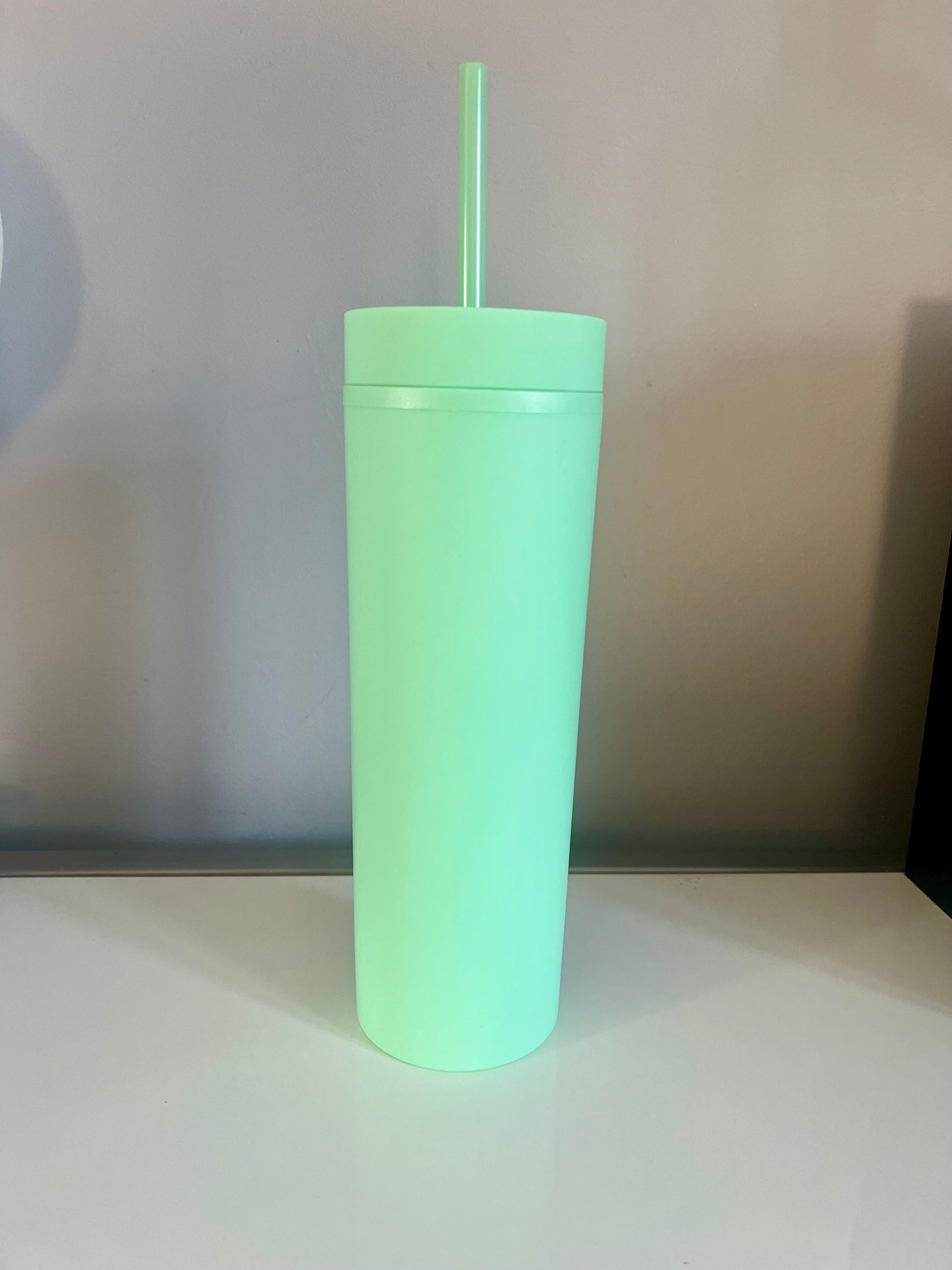 Skinny Tumbler Scroll Design